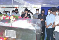 JR NTR Pays Last Respcets to Sirivennela Sitaramasastri